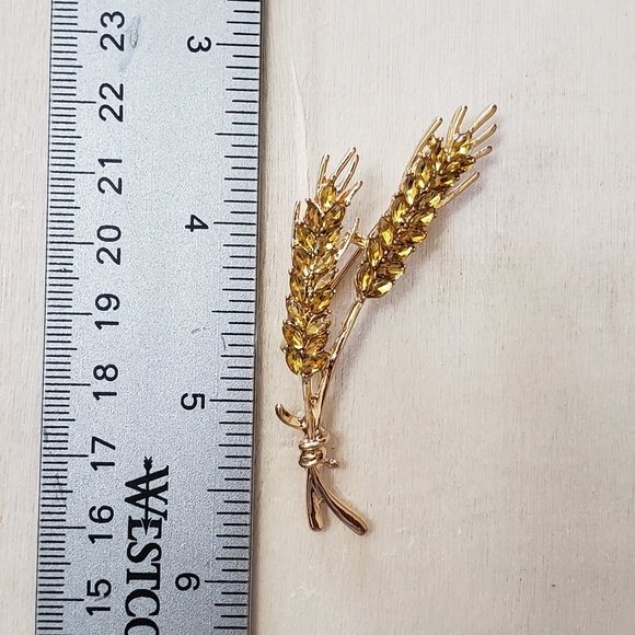 Yellow Rhinestone Wheat brooch - Picture 5 of 5